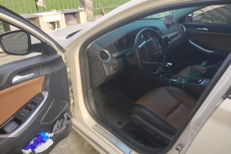 Used Roewe e550 2016 Deluxe Edition Driver Seat