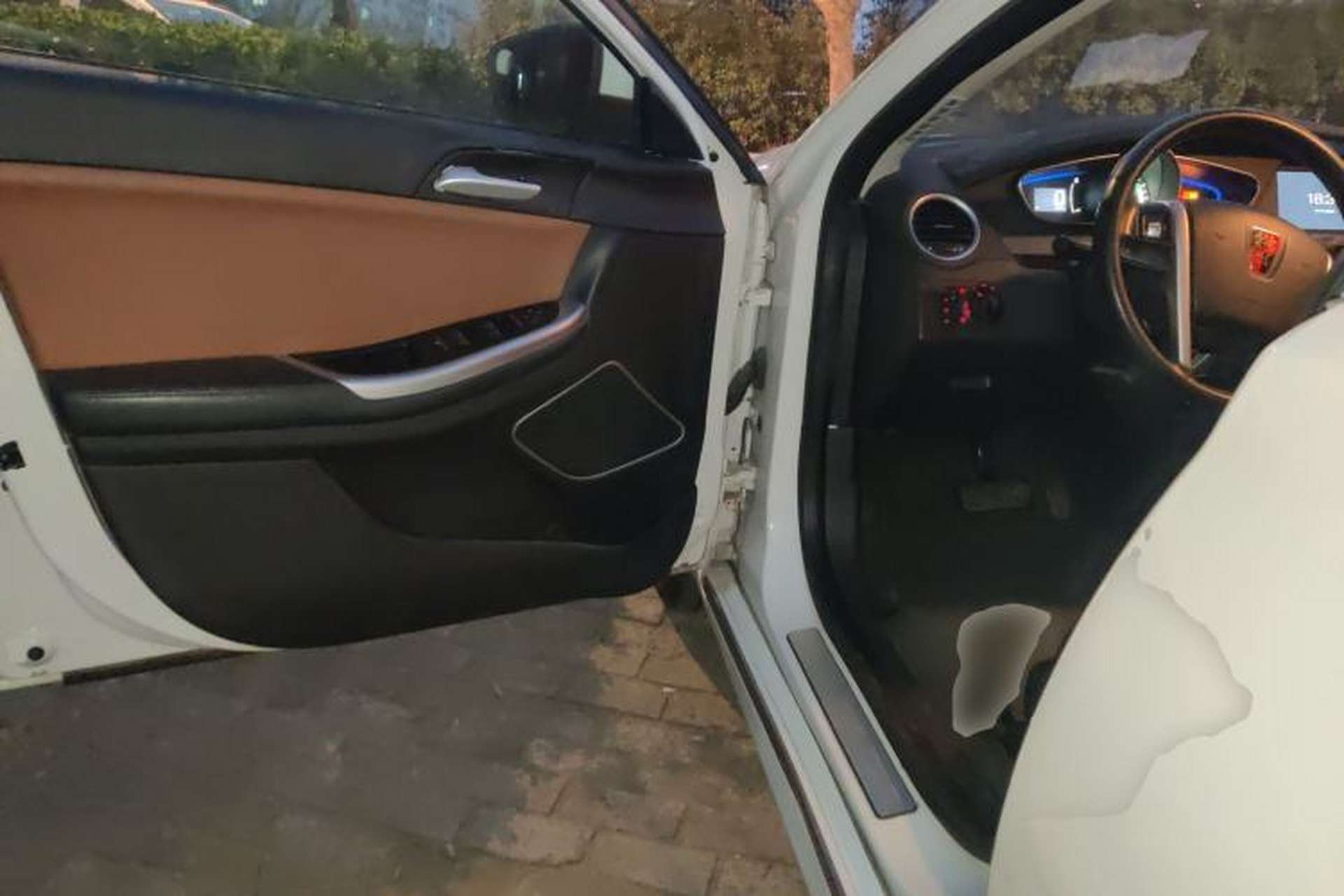 Used Roewe e550 2016 Deluxe Edition Driver Seat