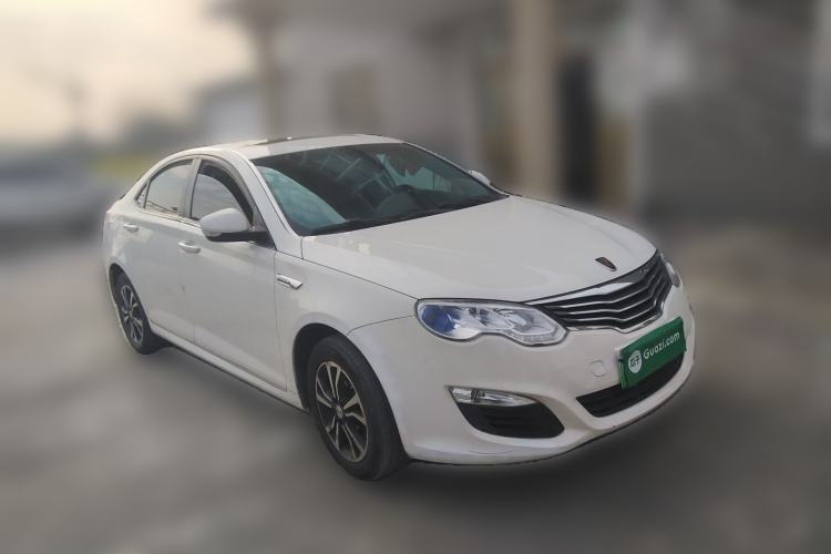 Used Roewe e550 2016 Deluxe Edition Front Right 45 Deg