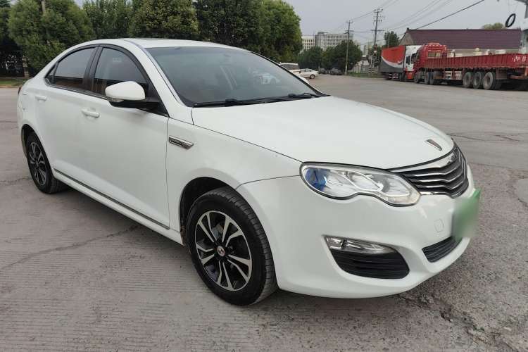 Used Roewe e550 2016 Deluxe Edition Front Right 45 Deg