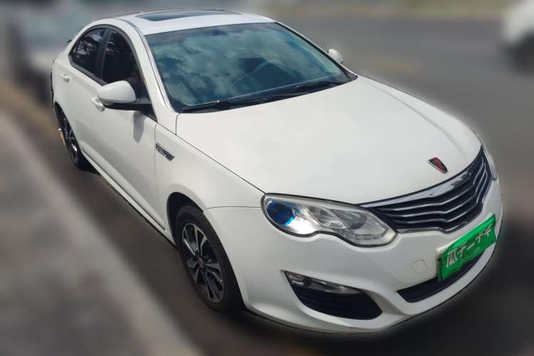 Used Roewe e550 2016 Deluxe Edition Front Right 45 Deg