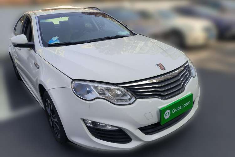 Used Roewe e550 2016 Deluxe Edition Front Right 45 Deg