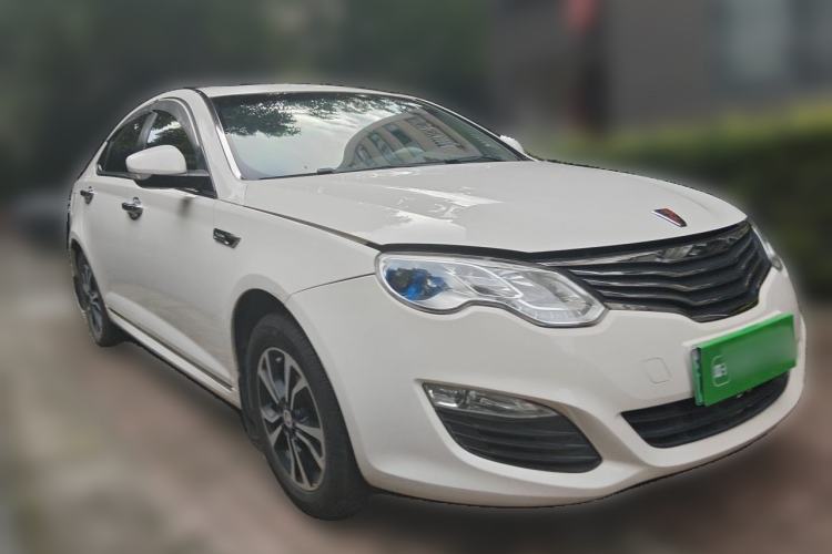 Used Roewe e550 2016 Flagship Edition Front Right 45 Deg