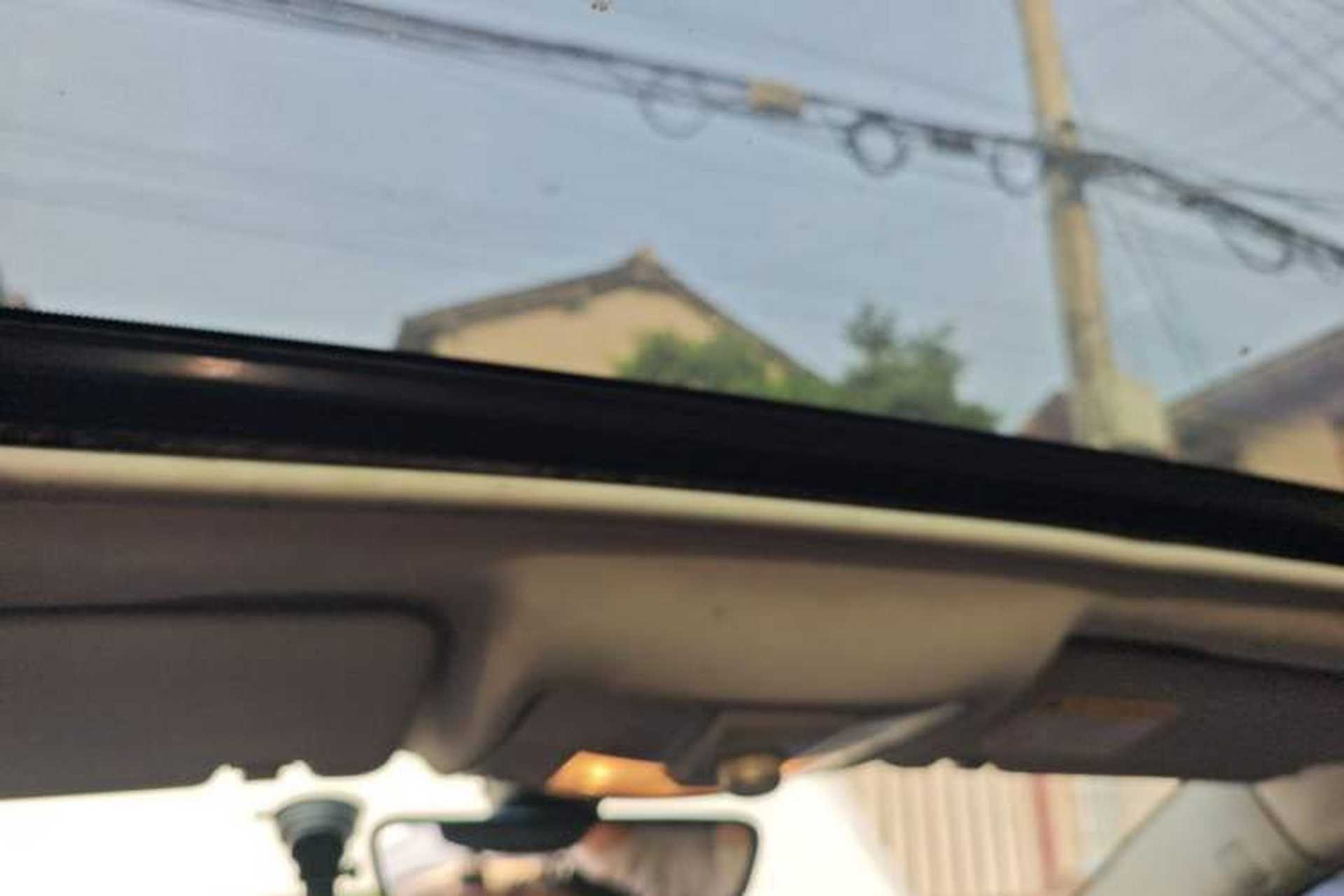 Used Roewe e550 2016 Flagship Edition Headliner