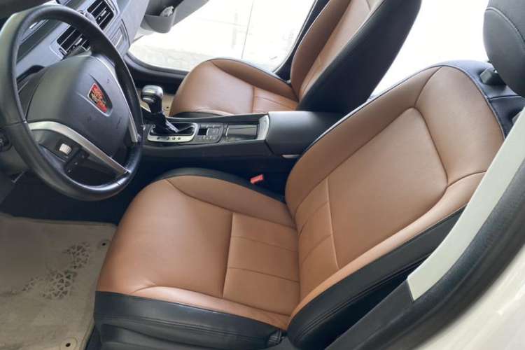 Used Roewe e550 2016 Deluxe Edition Interior 11