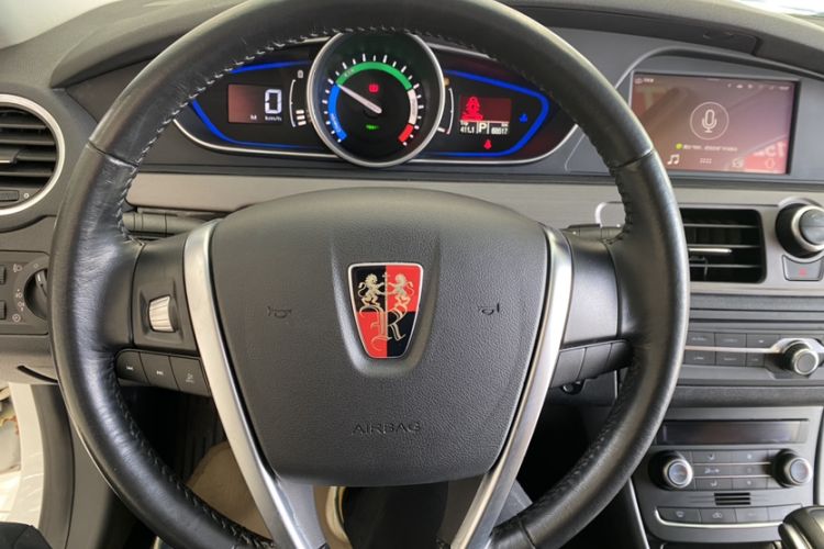 Used Roewe e550 2016 Deluxe Edition Interior 4