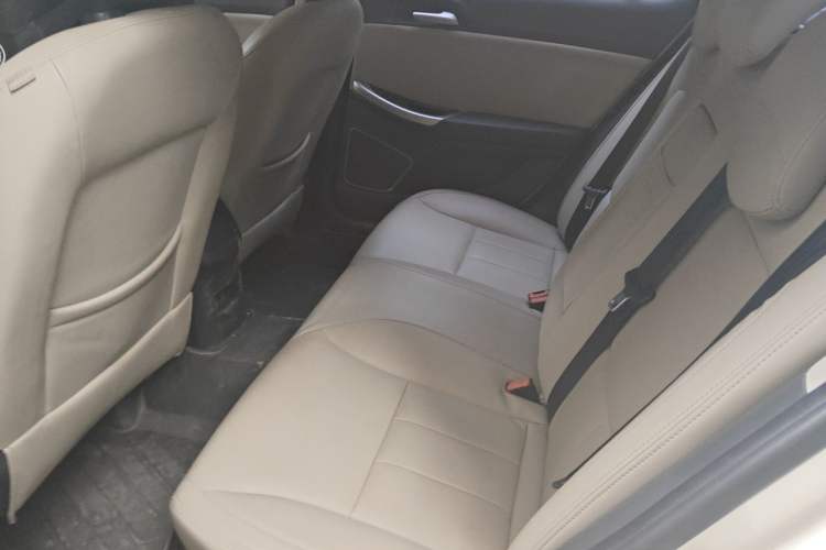 Used Roewe e550 2016 Flagship Edition Left Rear Seat