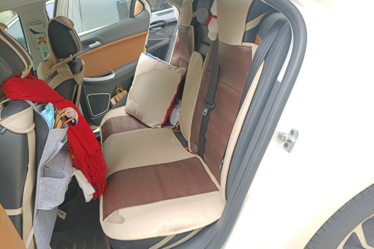 Used Roewe e550 2016 Deluxe Edition Left Rear Seat