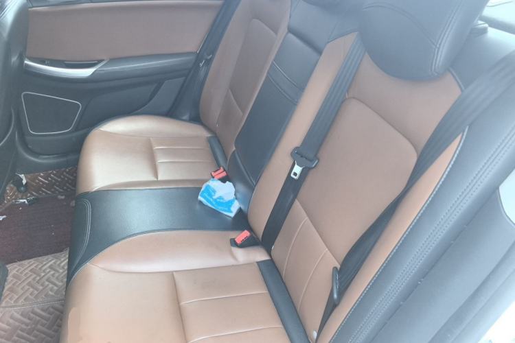 Used Roewe e550 2016 Deluxe Edition Left Rear Seat