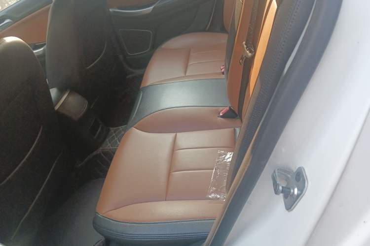 Used Roewe e550 2016 Flagship Edition Left Rear Seat