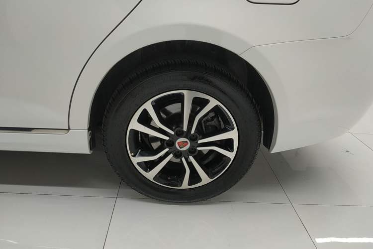 Used Roewe e550 2016 Deluxe Edition Left Rear Wheel Hub