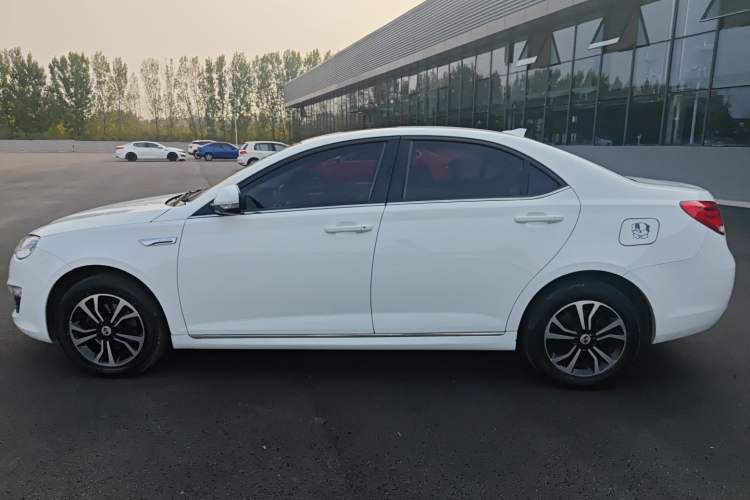 Used Roewe e550 2016 Deluxe Edition Left Side