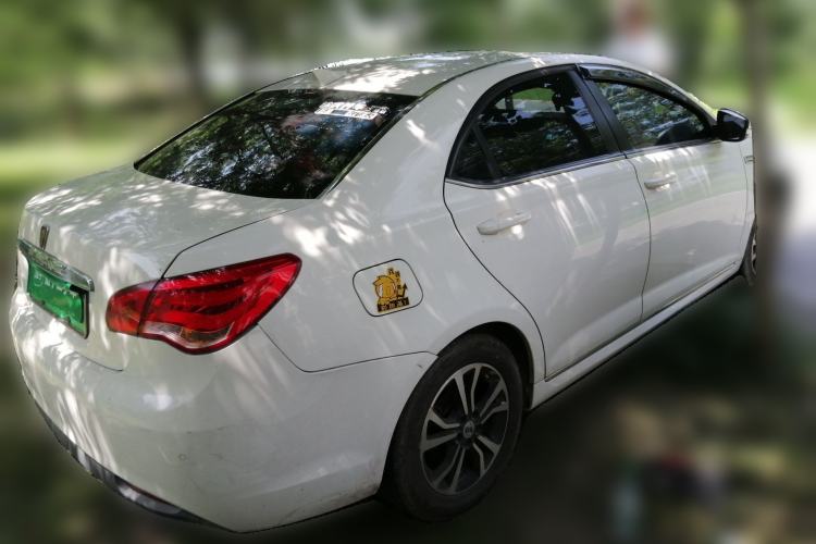 Used Roewe e550 2016 Deluxe Edition Rear Right 45 Deg
