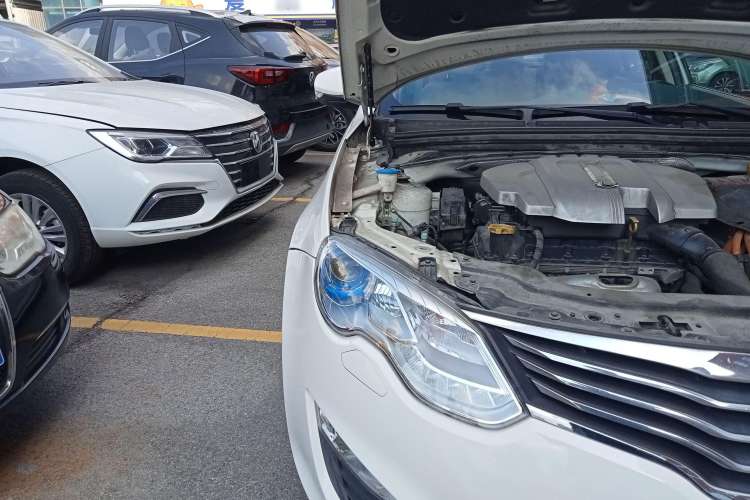 Used Roewe e550 2016 Flagship Edition Right Front Headlight