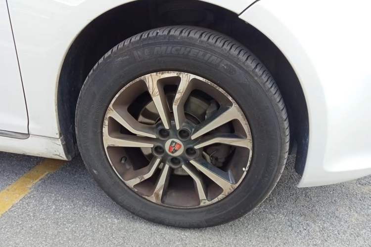 Used Roewe e550 2016 Flagship Edition Right Front Wheel Hub