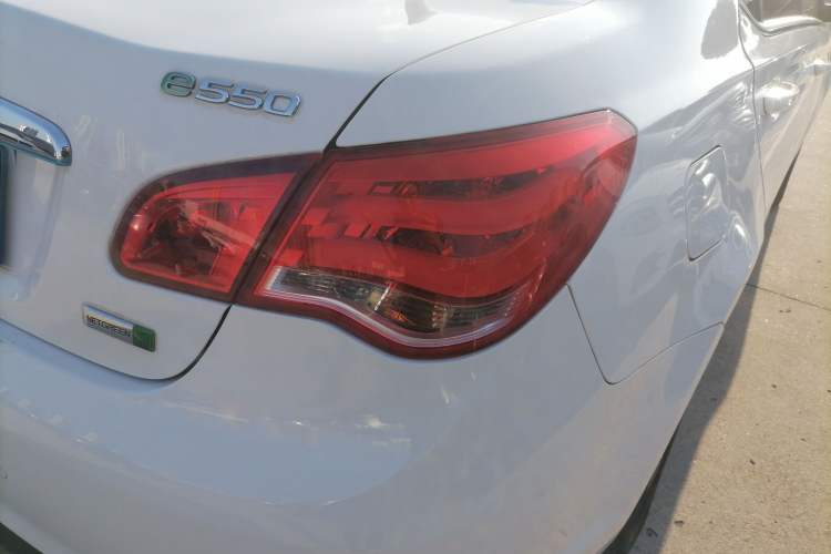 Used Roewe e550 2016 Deluxe Edition Right Rear Taillight