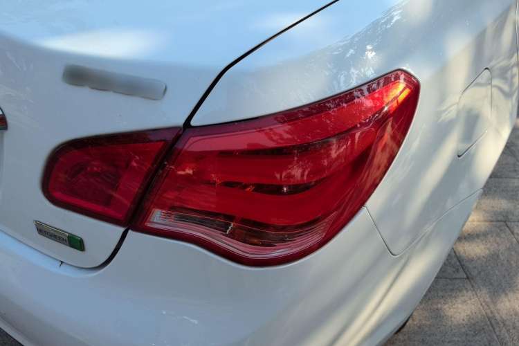 Used Roewe e550 2016 Deluxe Edition Right Rear Taillight