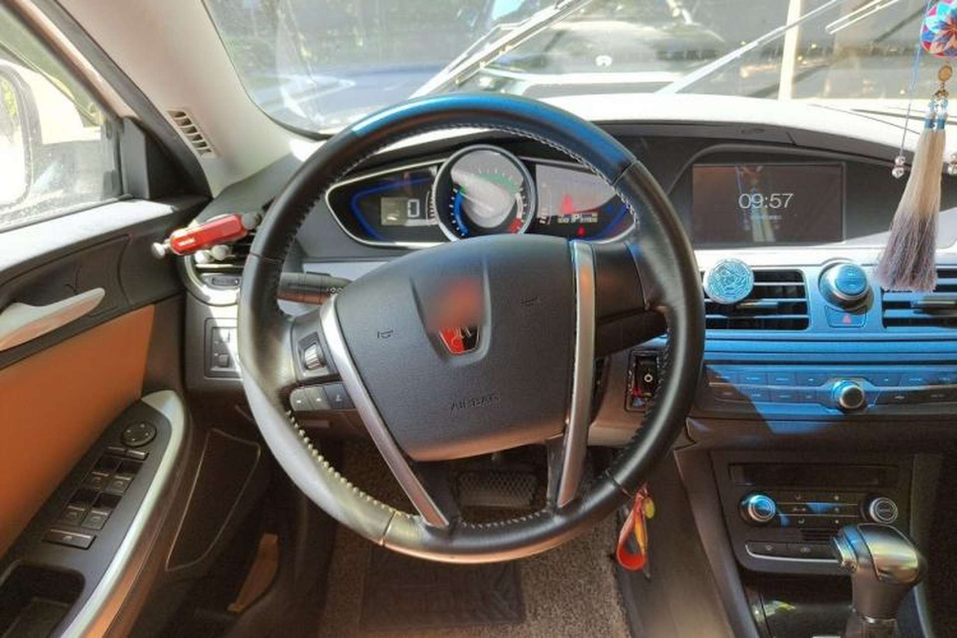 Used Roewe e550 2016 Deluxe Edition Steering Wheel