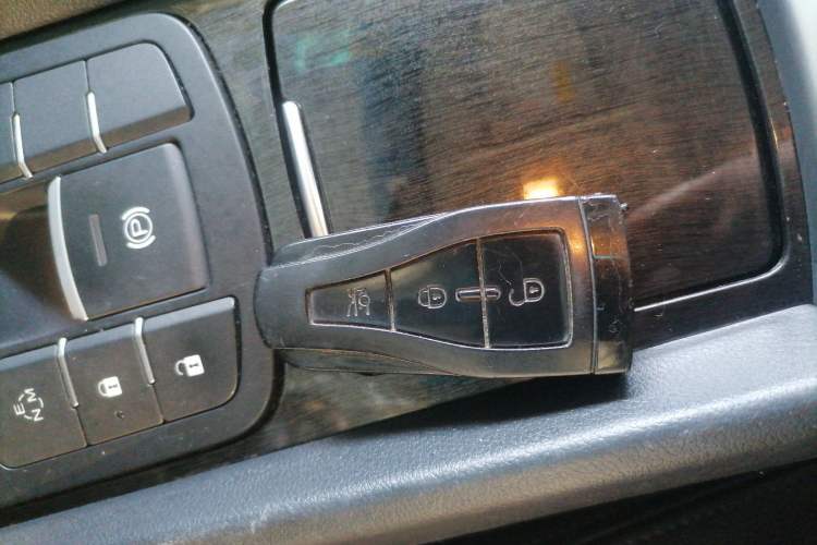 Used Roewe e550 2016 Deluxe Edition Vehicle Key