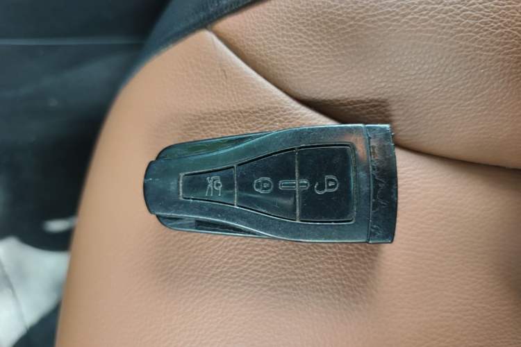 Used Roewe e550 2016 Flagship Edition Vehicle Key