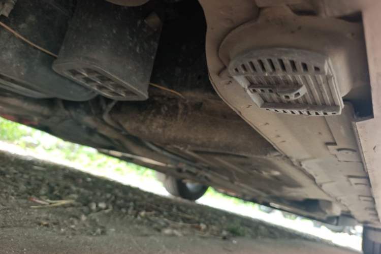 Used Roewe e550 2016 Deluxe Edition Chassis Rear Right