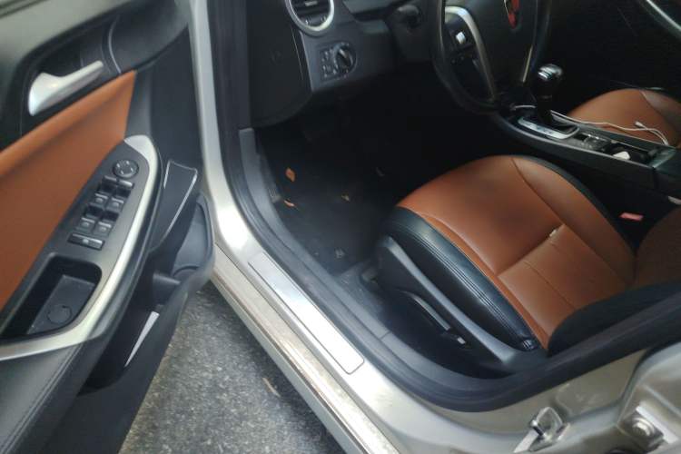 Used Roewe e550 2016 Deluxe Edition Driver Seat