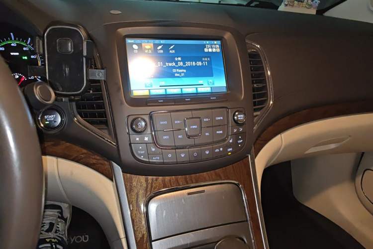 Used Roewe e950 2016 1.4T Luxury Edition Audio And AC Panel