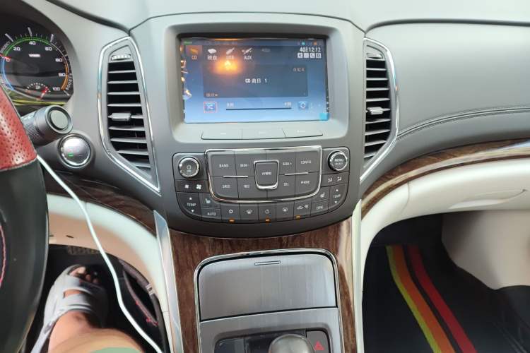 Used Roewe e950 2016 1.4T Luxury Edition Audio And AC Panel