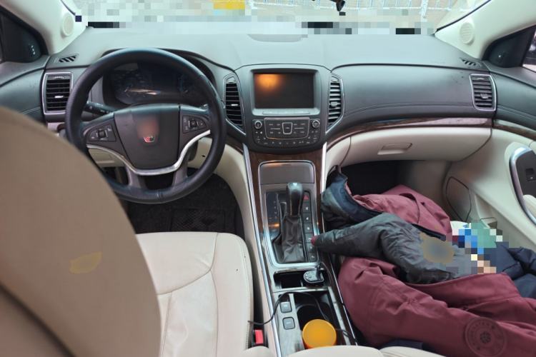 Used Roewe e950 2016 1.4T Luxury Edition Center Console