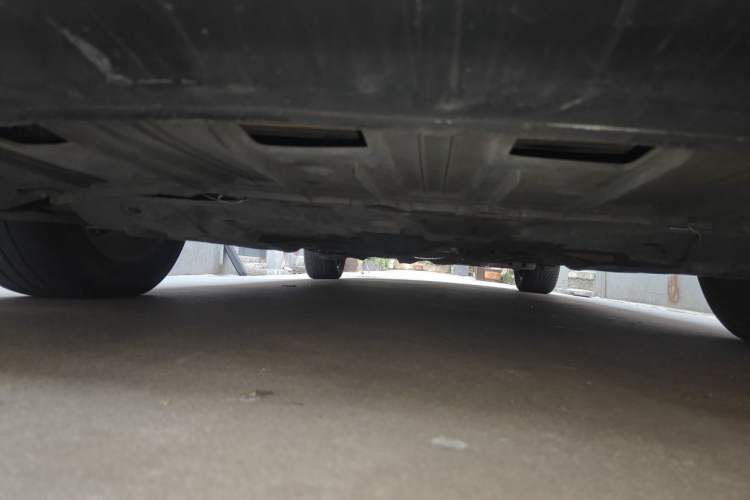Used Roewe e950 2016 1.4T Luxury Edition Chassis Front