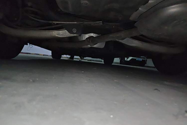 Used Roewe e950 2016 1.4T Luxury Edition Chassis Rear