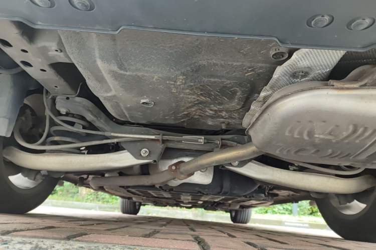 Used Roewe e950 2016 1.4T Luxury Edition Chassis Rear