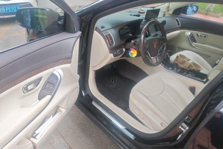 Used Roewe e950 2016 1.4T Executive Deluxe Edition Driver Seat