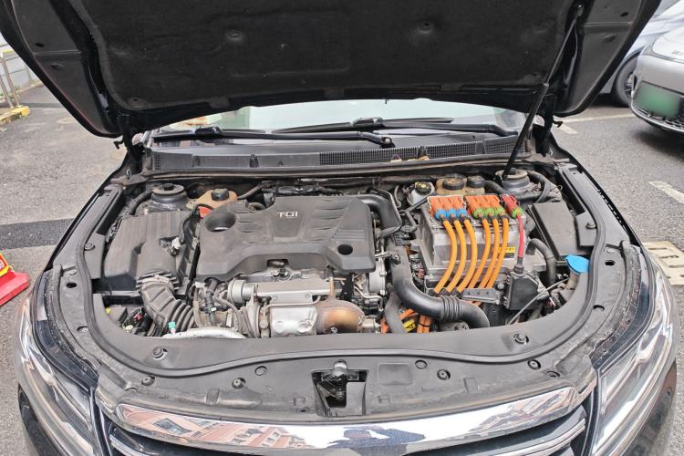 Used Roewe e950 2016 1.4T Executive Deluxe Edition Engine Bay