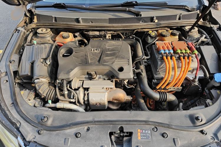 Used Roewe e950 2016 1.4T Luxury Edition Engine Bay