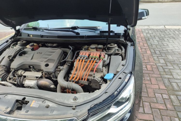 Used Roewe e950 2016 1.4T Luxury Edition Engine Bay Left