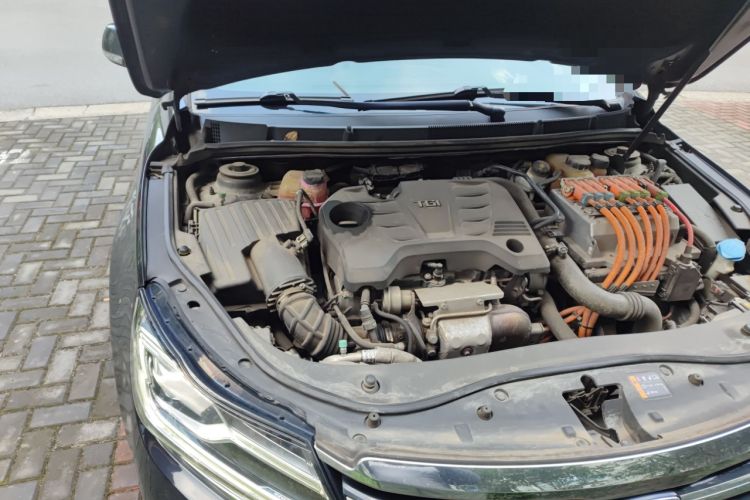 Used Roewe e950 2016 1.4T Luxury Edition Engine Bay Right