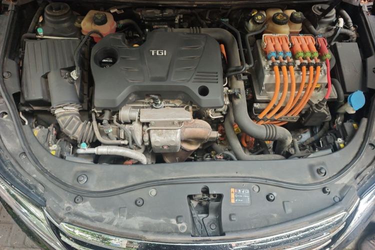 Used Roewe e950 2016 1.4T Luxury Edition Engine Bay