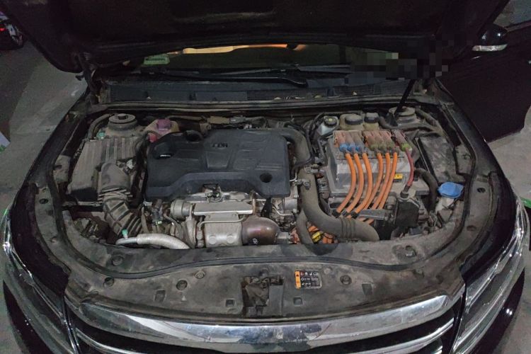 Used Roewe e950 2016 1.4T Luxury Edition Engine Bay