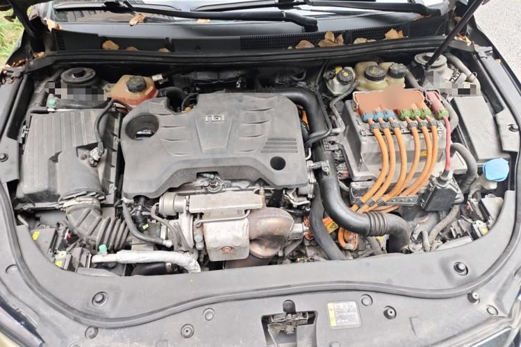 Used Roewe e950 2016 1.4T Luxury Edition Engine Bay