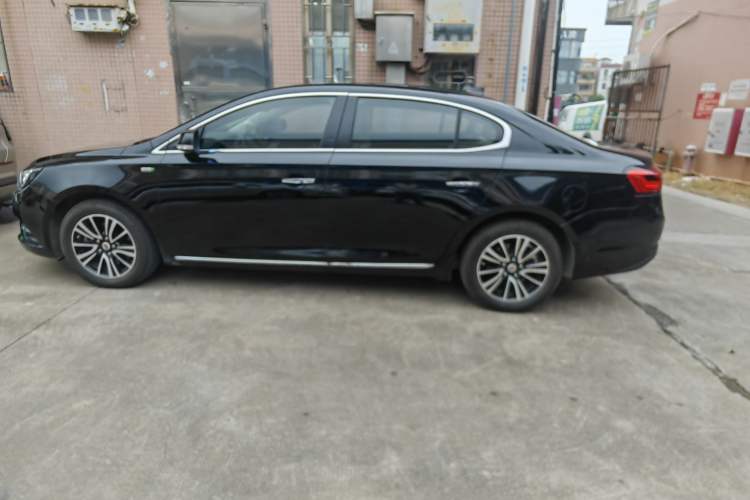 Used Roewe e950 2016 1.4T Luxury Edition Exterior 2