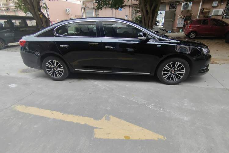 Used Roewe e950 2016 1.4T Luxury Edition Exterior 3