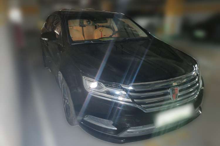Used Roewe e950 2016 1.4T Luxury Edition Front Right 45 Deg