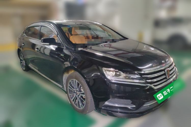 Used Roewe e950 2016 1.4T Luxury Edition Front Right 45 Deg