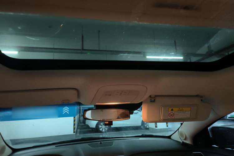 Used Roewe e950 2016 1.4T Luxury Edition Headliner
