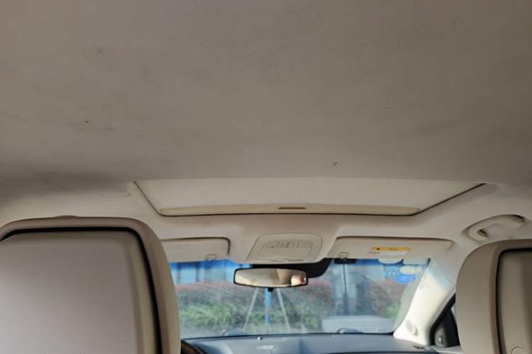 Used Roewe e950 2016 1.4T Luxury Edition Headliner