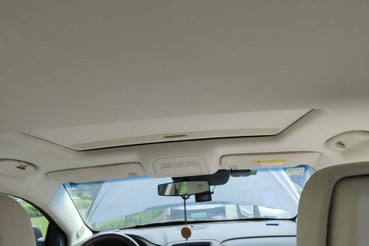 Used Roewe e950 2016 1.4T Luxury Edition Headliner