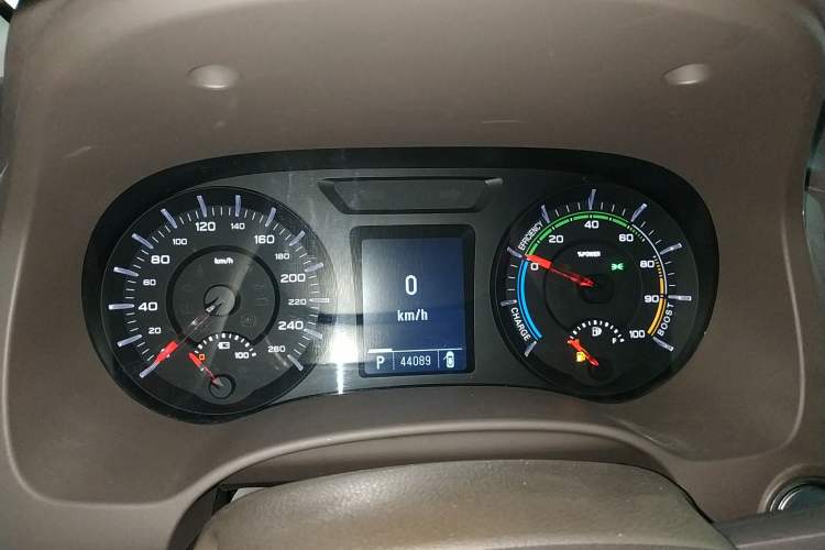 Used Roewe e950 2016 1.4T Luxury Edition Instrument Cluster