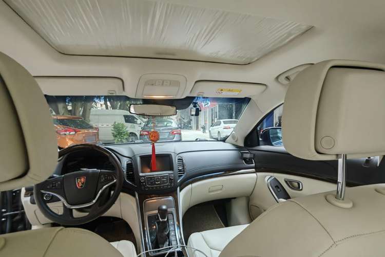 Used Roewe e950 2016 1.4T Luxury Edition Interior 1