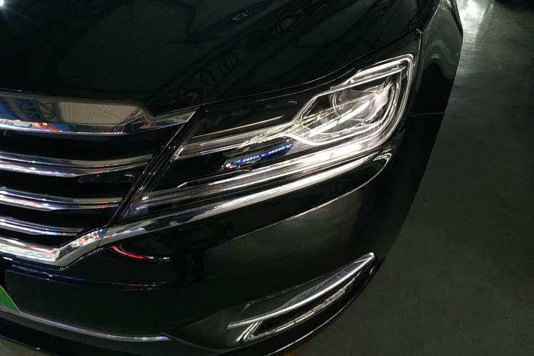 Used Roewe e950 2016 1.4T Luxury Edition Left Front Headlight